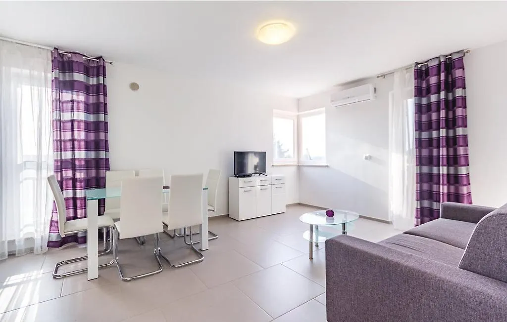 Apartments Sun Premantura Croatia