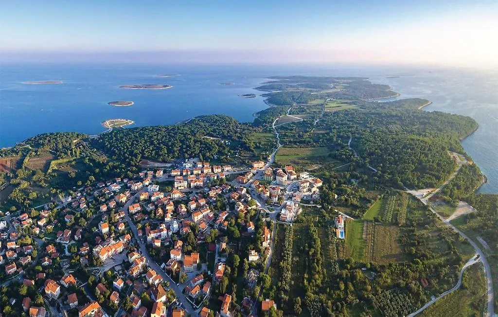 Apartments Sun Премантура 0*,  Хорватия